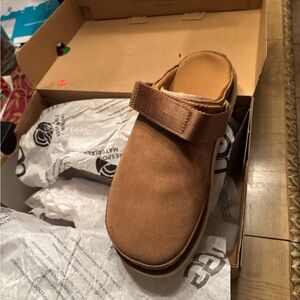 Ugg GoldenStar Clog Size 9